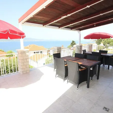 Mary - 30m From The Sea Apartment