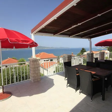 Mary - 30m From The Sea Apartment