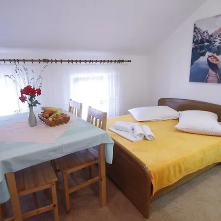 Apartment Mary - 30m From The Sea *