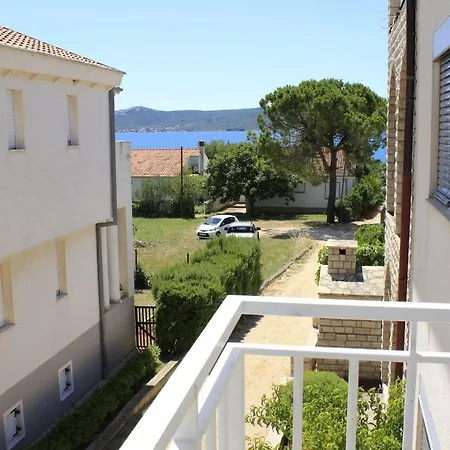 Apartment Mary - 30m From The Sea